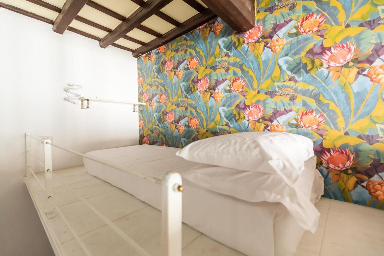Campo De Fiori Large And Beautiful Apartment Rome Exterior photo